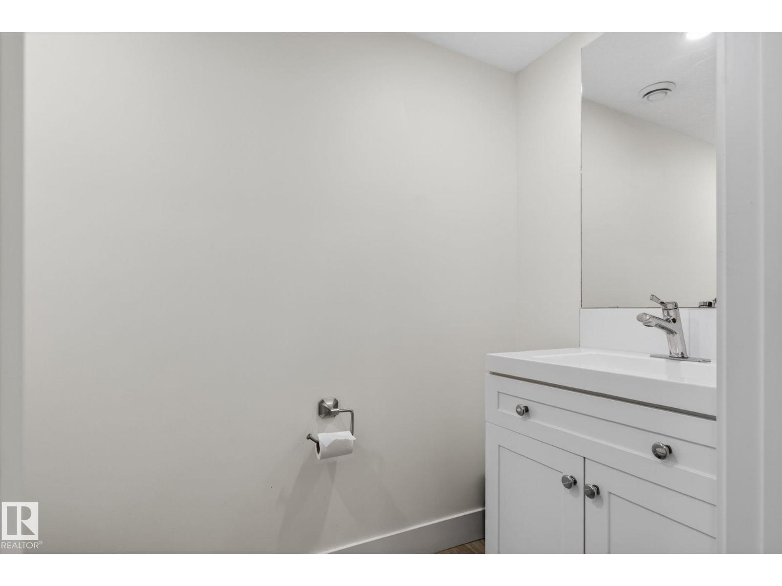 #16 9250 156 AV NW - 38