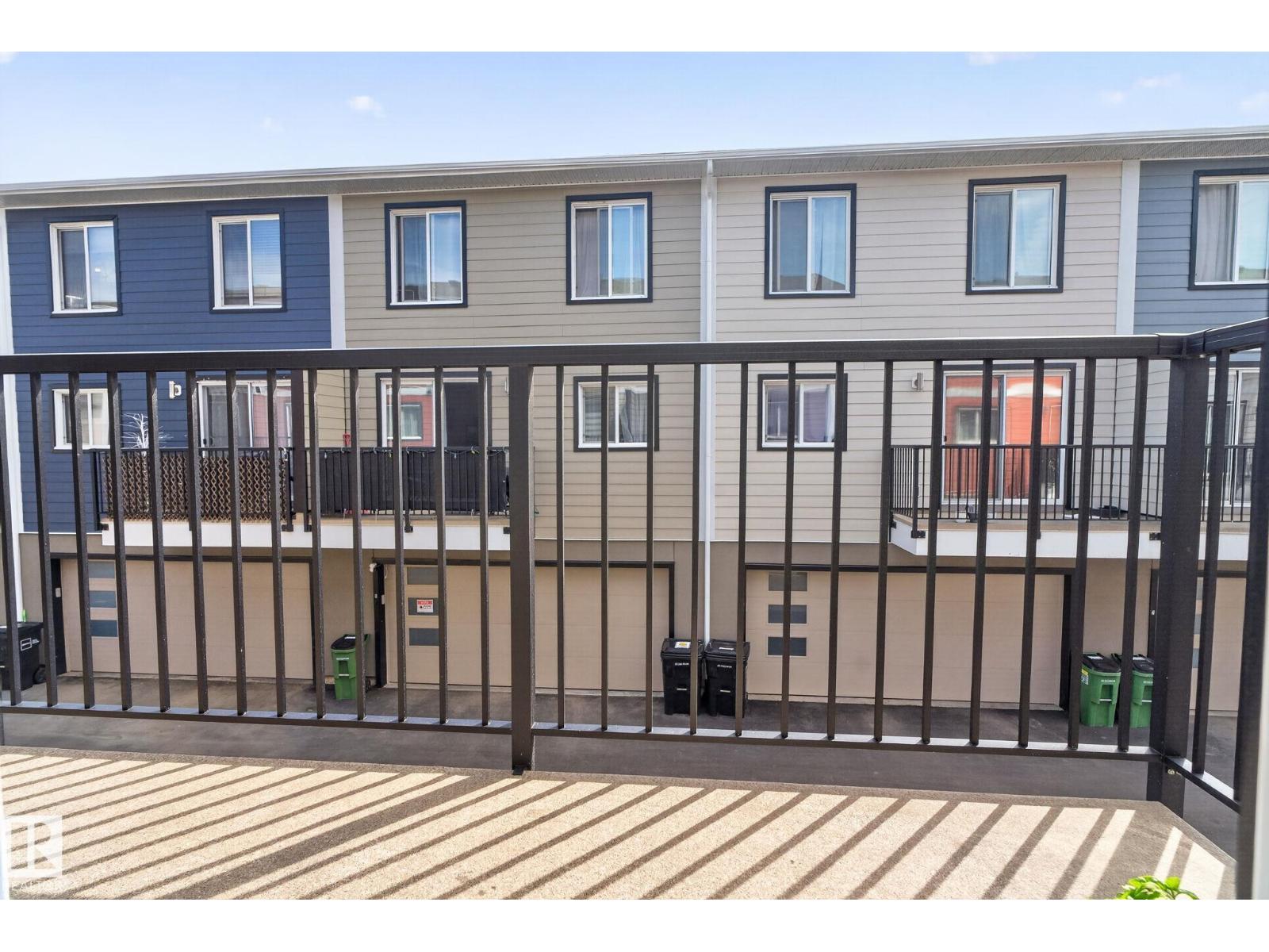 #16 9250 156 AV NW - 43