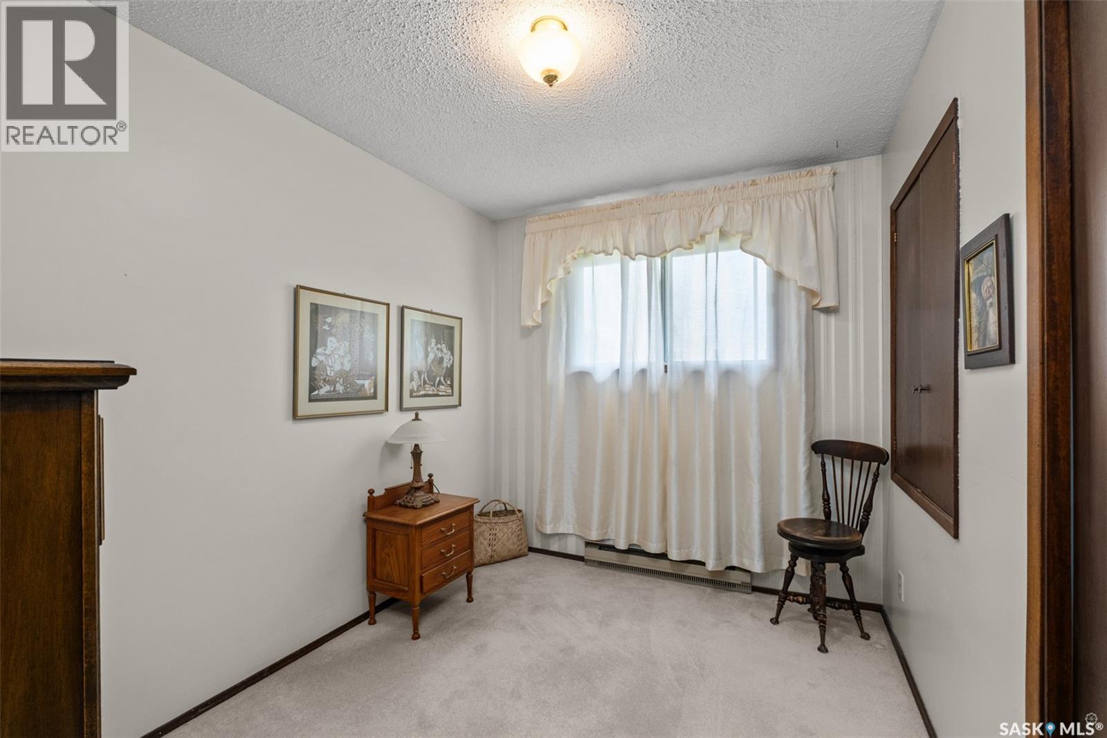 2834 Dunn DRIVE — photo 17