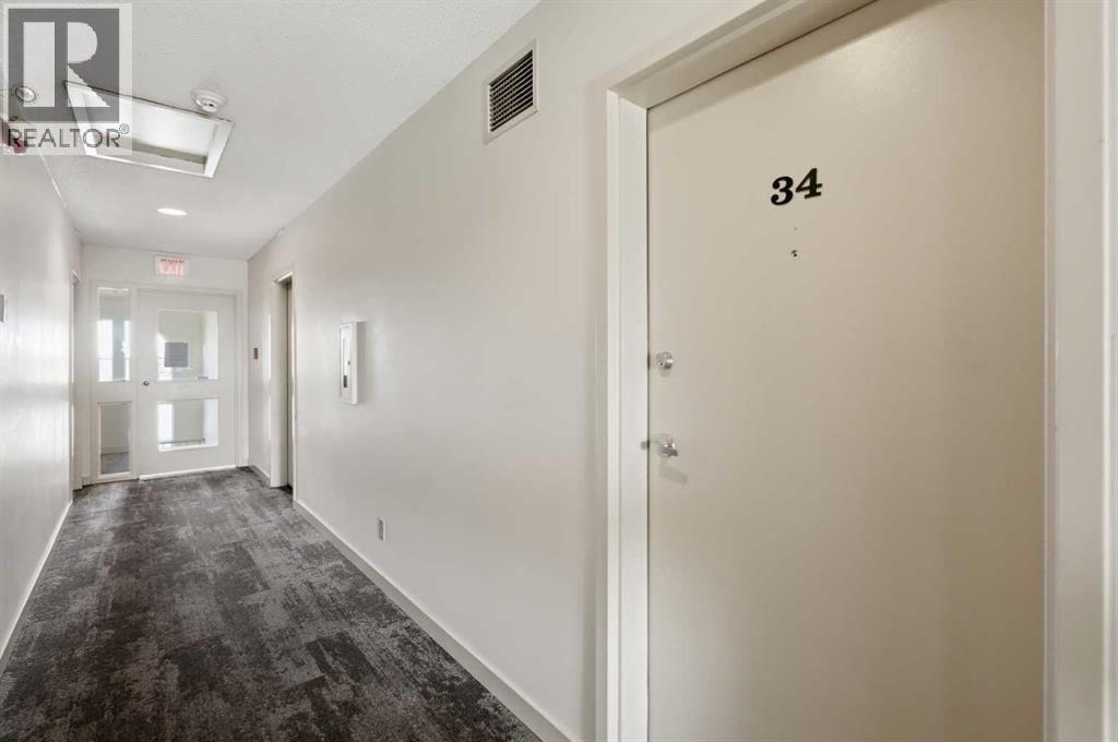 #1634, 1634 Edenwold Heights NW - photo 4