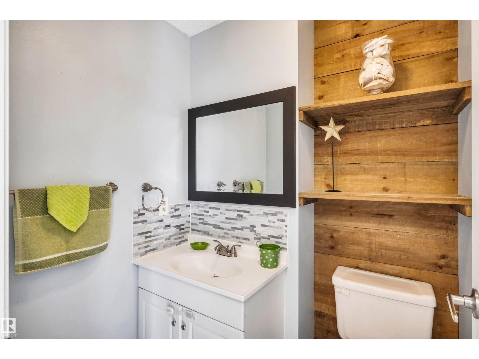 4551 33A AV NW — photo 18