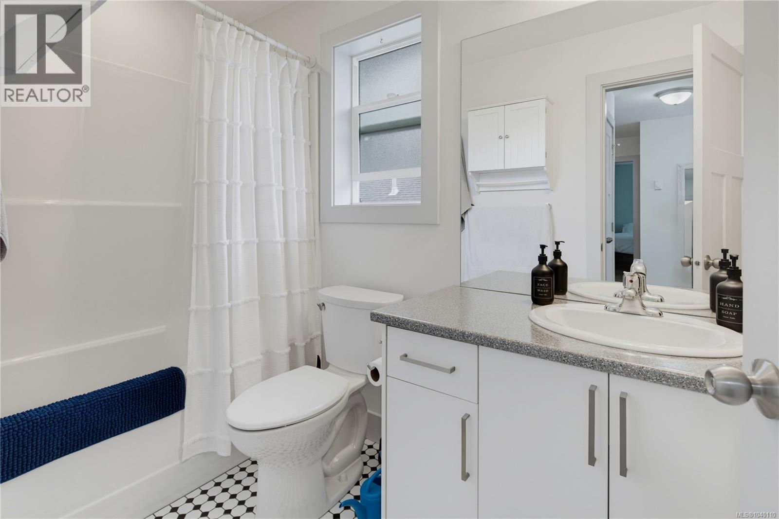 2513 West Trail Crt - 55