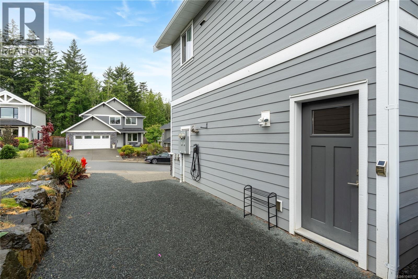 2513 West Trail Crt - 48