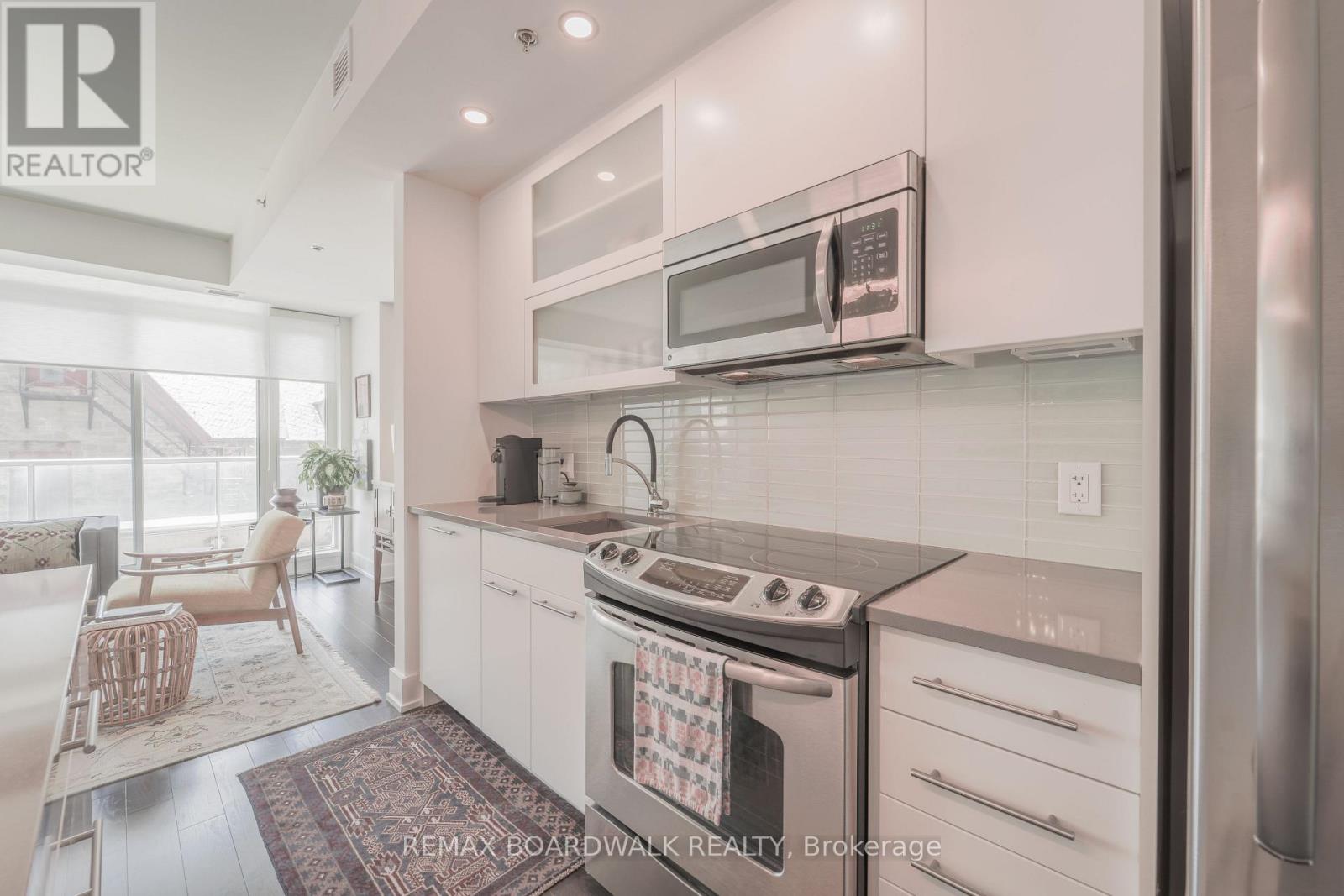 2 Bed, 2 Bath House for Sale in Ottawa – 301 – 98 RICHMOND ROAD, Ottawa – MLS# X13429174 - Image 26