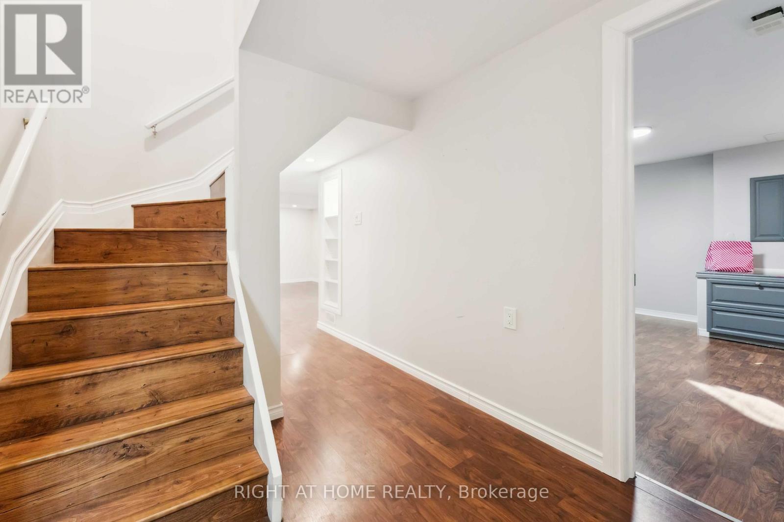 5 Bed, 4 Bath House for Rent in Ottawa – 115 WOLISTON CRESCENT, Ottawa – MLS# X13429178 - Image 5