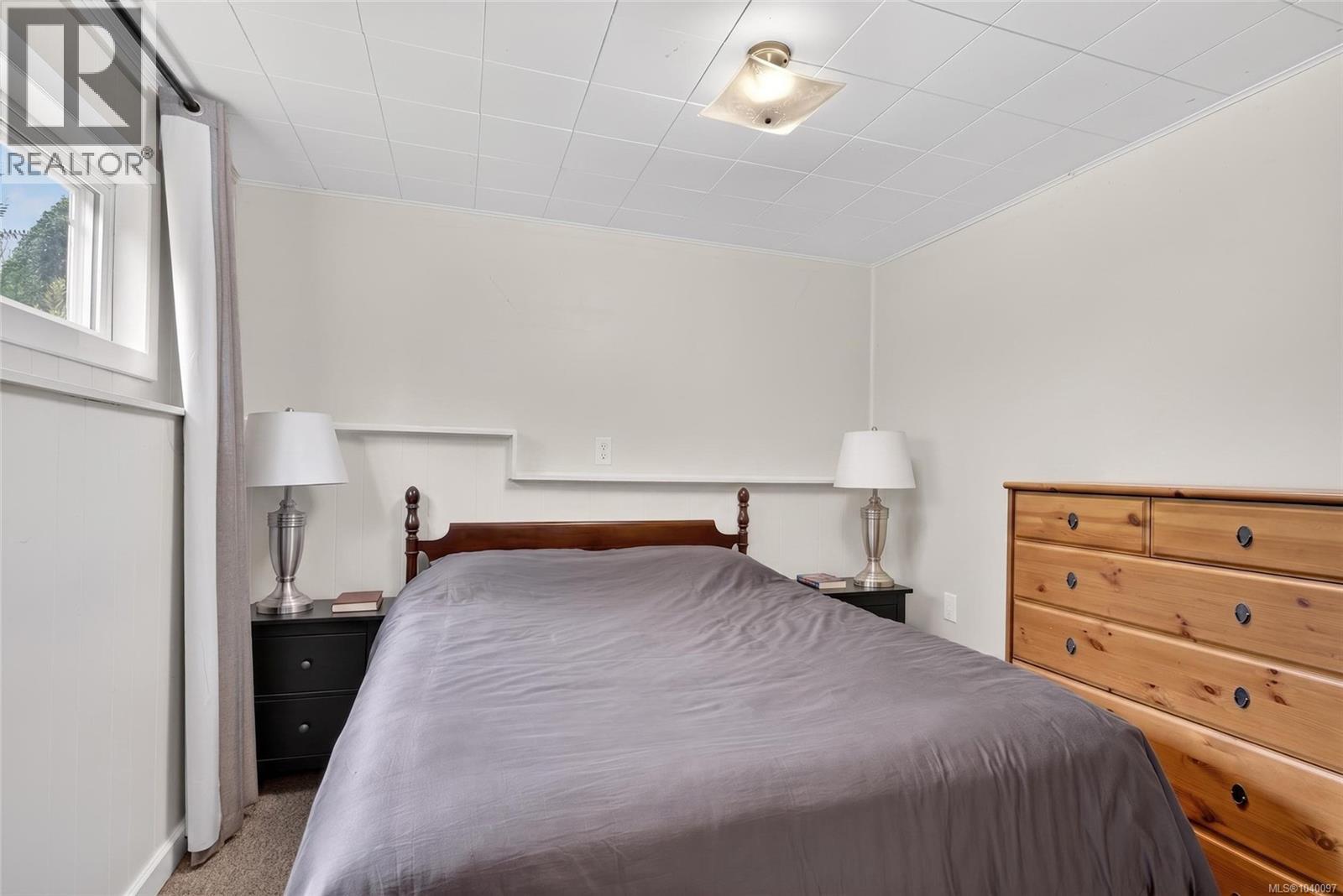680 View Ave - 30