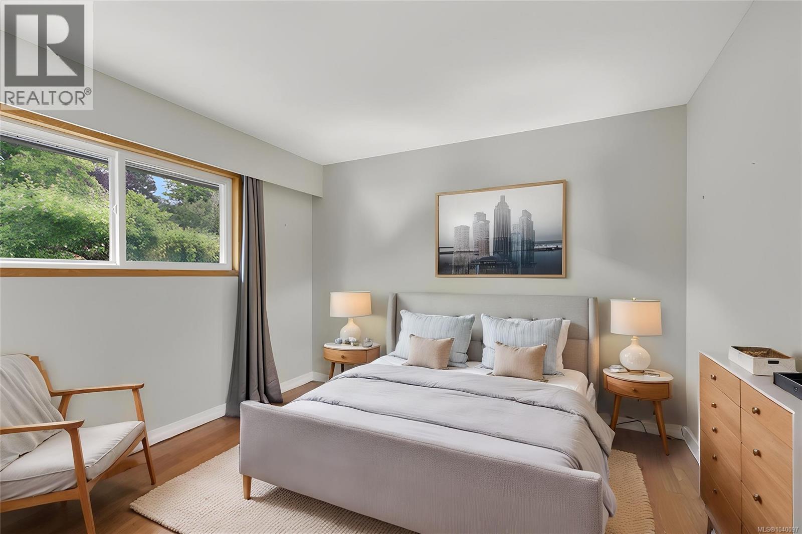 680 View Ave - 9