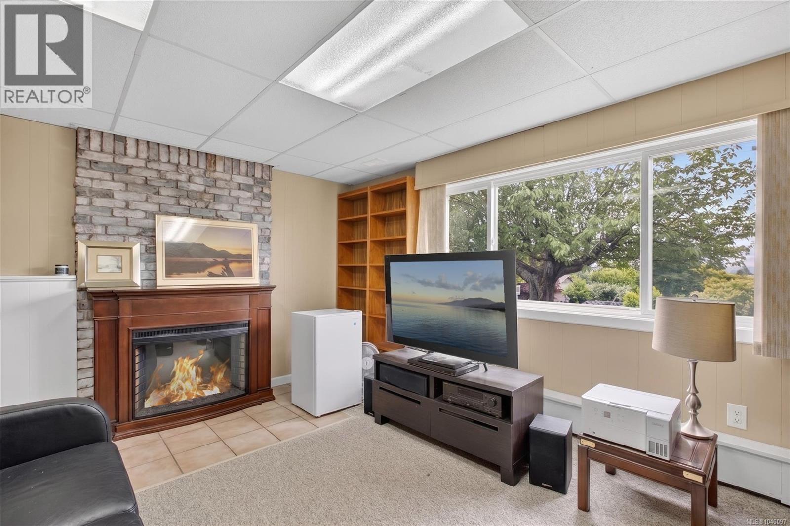 680 View Ave - 29