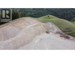 5988 3 Highway, Bridesville, BC V0H1Y0 Photo 9