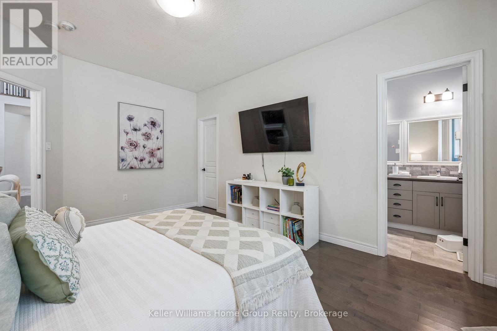 #12 254 GOSLING GARDENS - 13