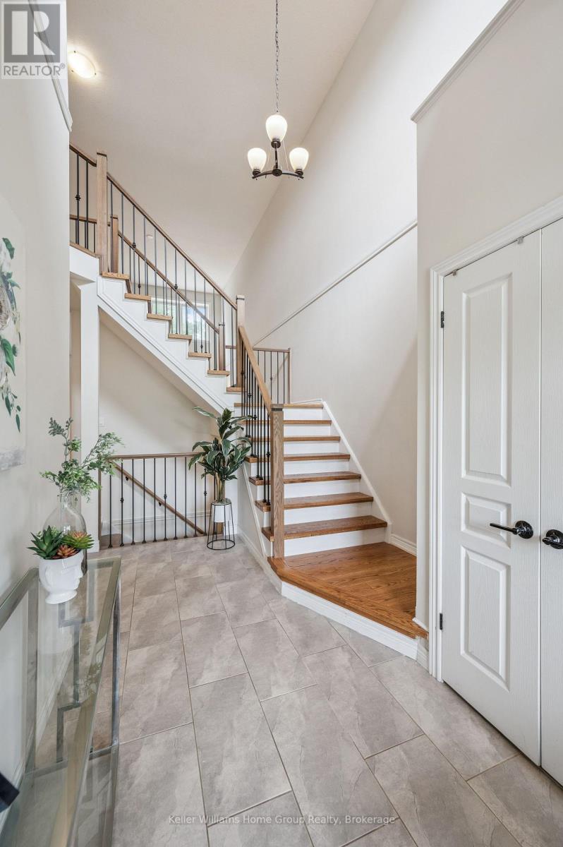 #12 254 GOSLING GARDENS - 15