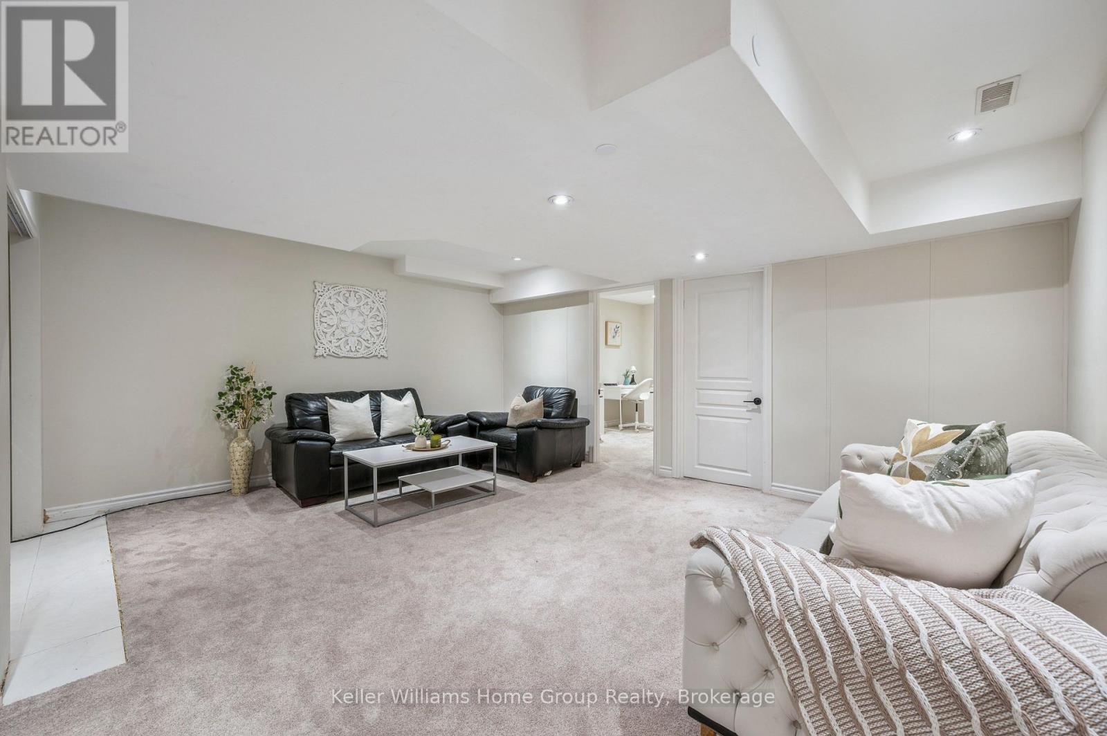 #12 254 GOSLING GARDENS - 22