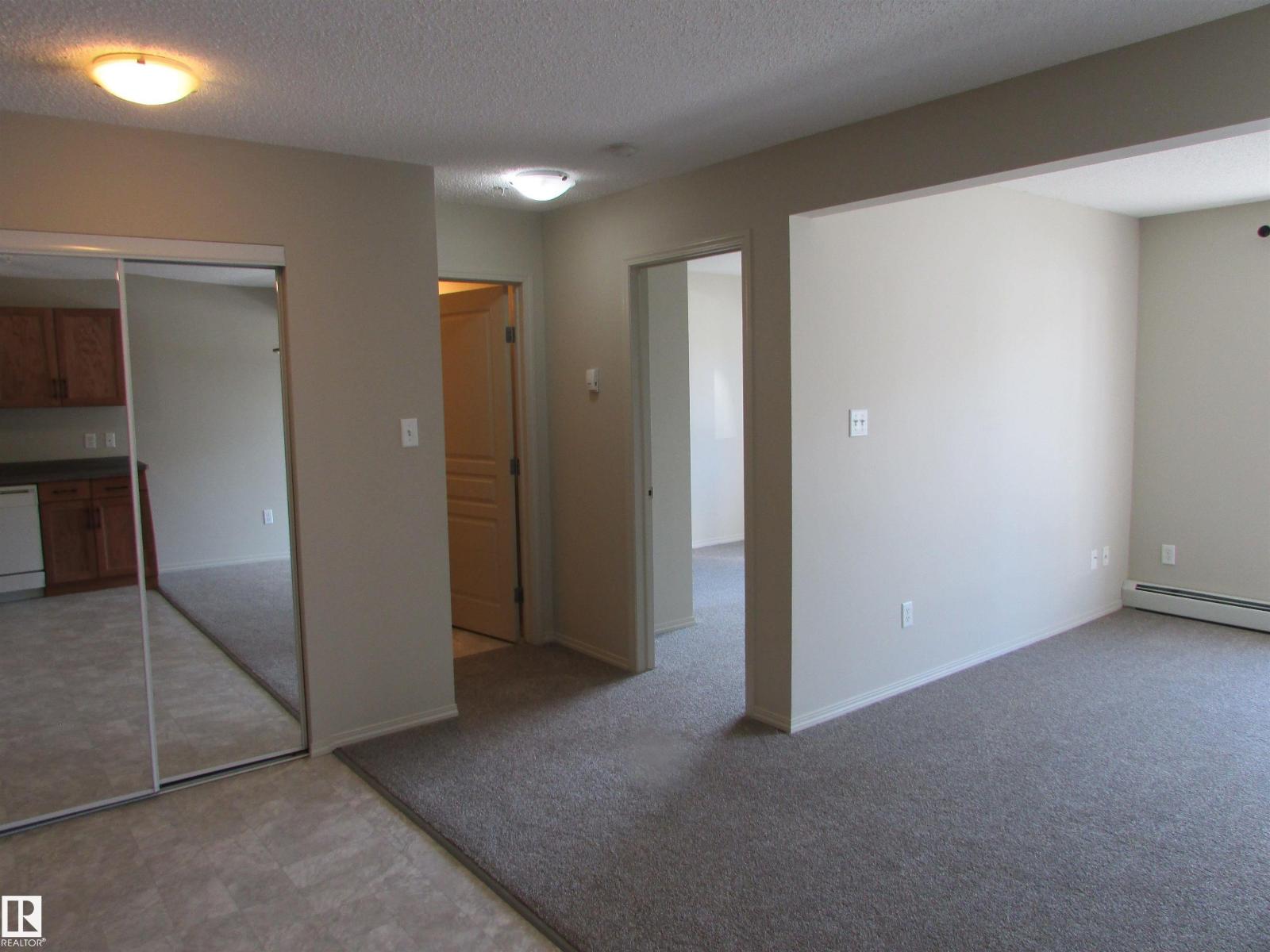 #119 309 CLAREVIEW STATION DR NW — photo 6