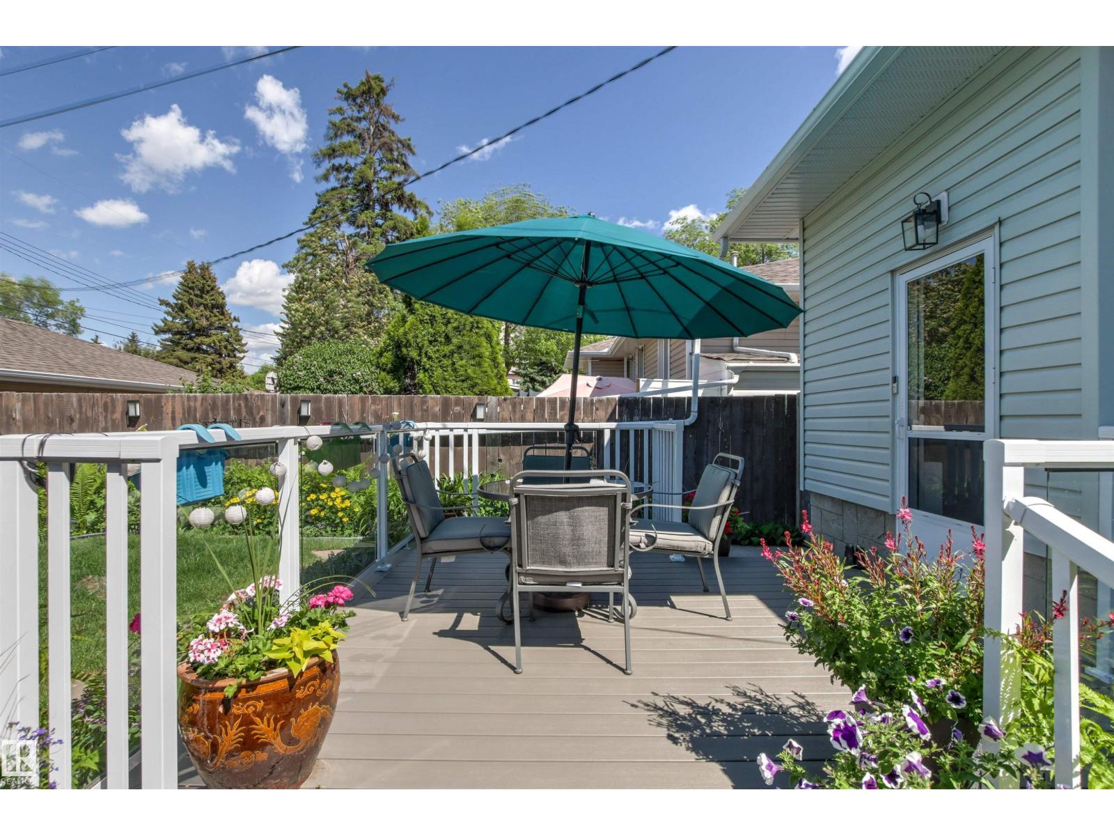 8708 89 AV NW — photo 38