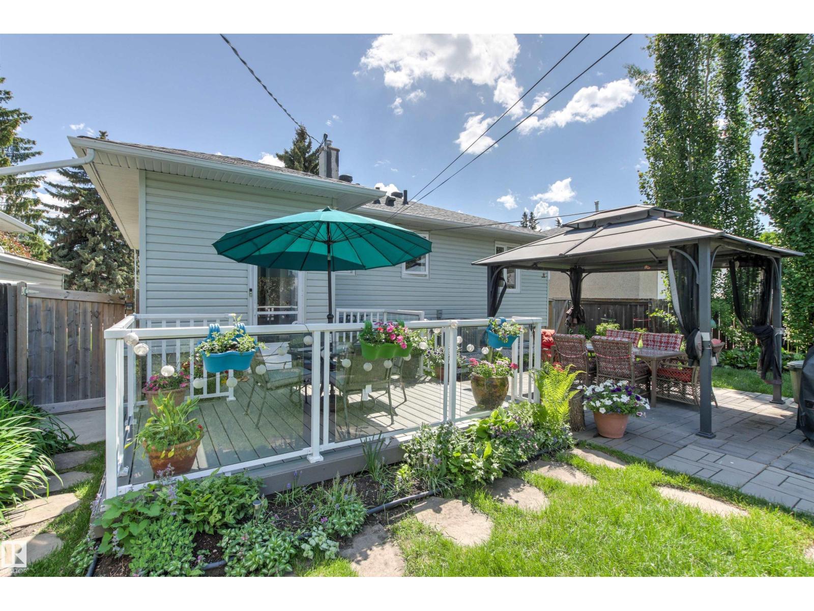 8708 89 AV NW — photo 40