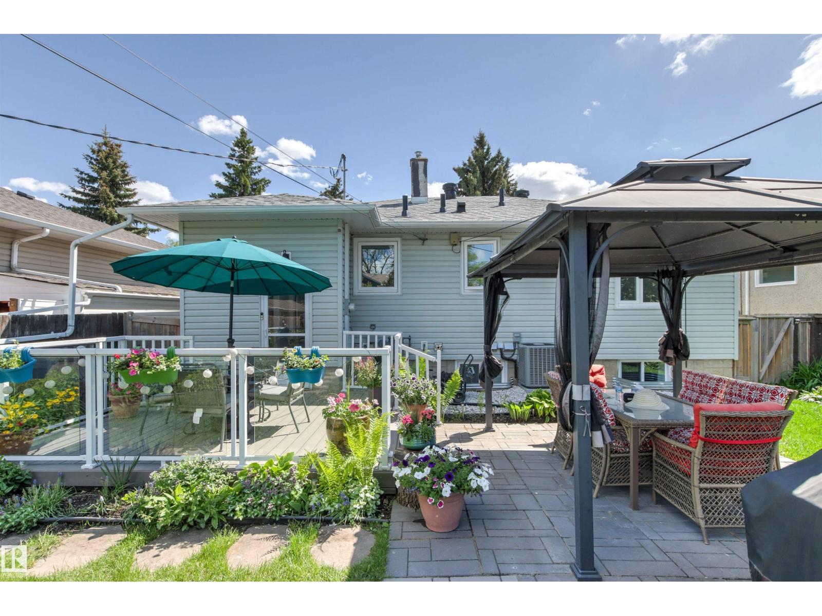8708 89 AV NW — photo 41