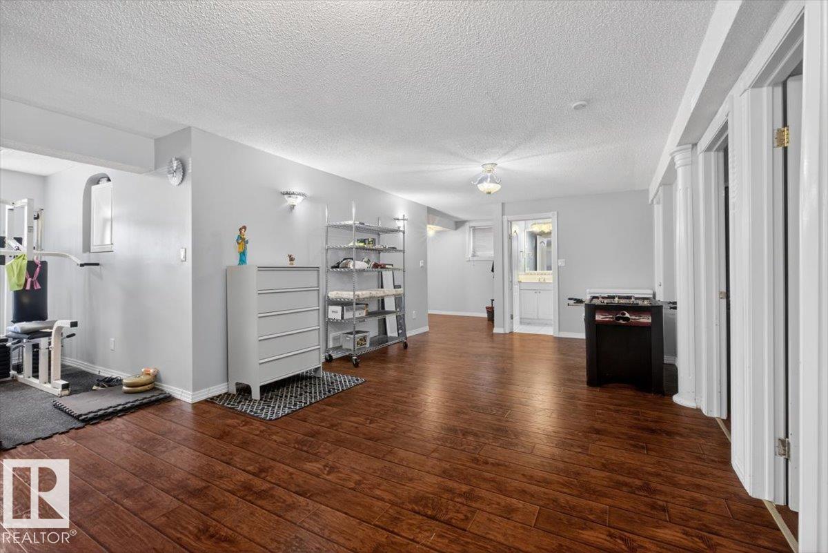 946 JORDAN CR NW — photo 44