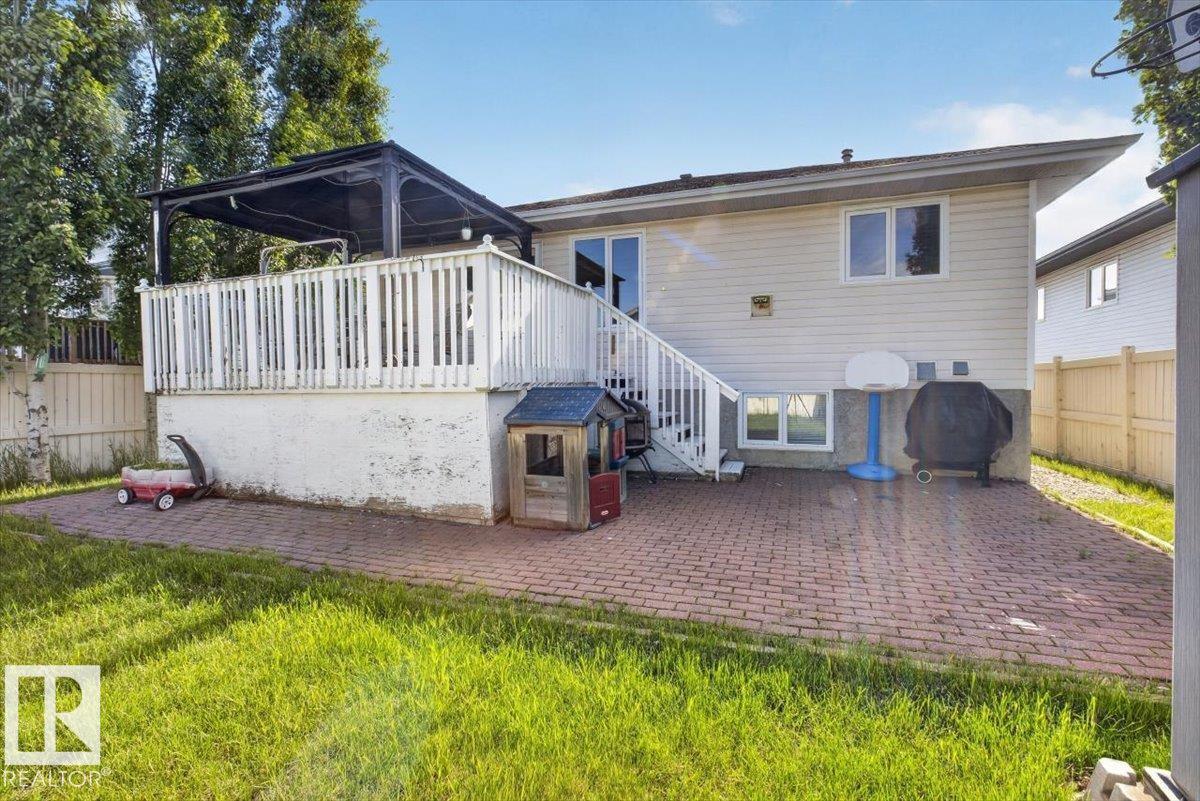 946 JORDAN CR NW — photo 53