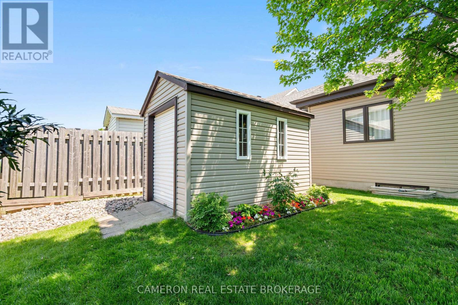 2207 HERON COURT - 25