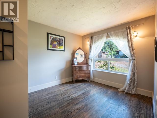 9904 VIEW ROAD - 17
