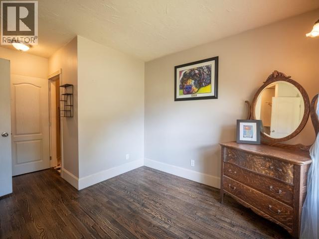 9904 VIEW ROAD - 18