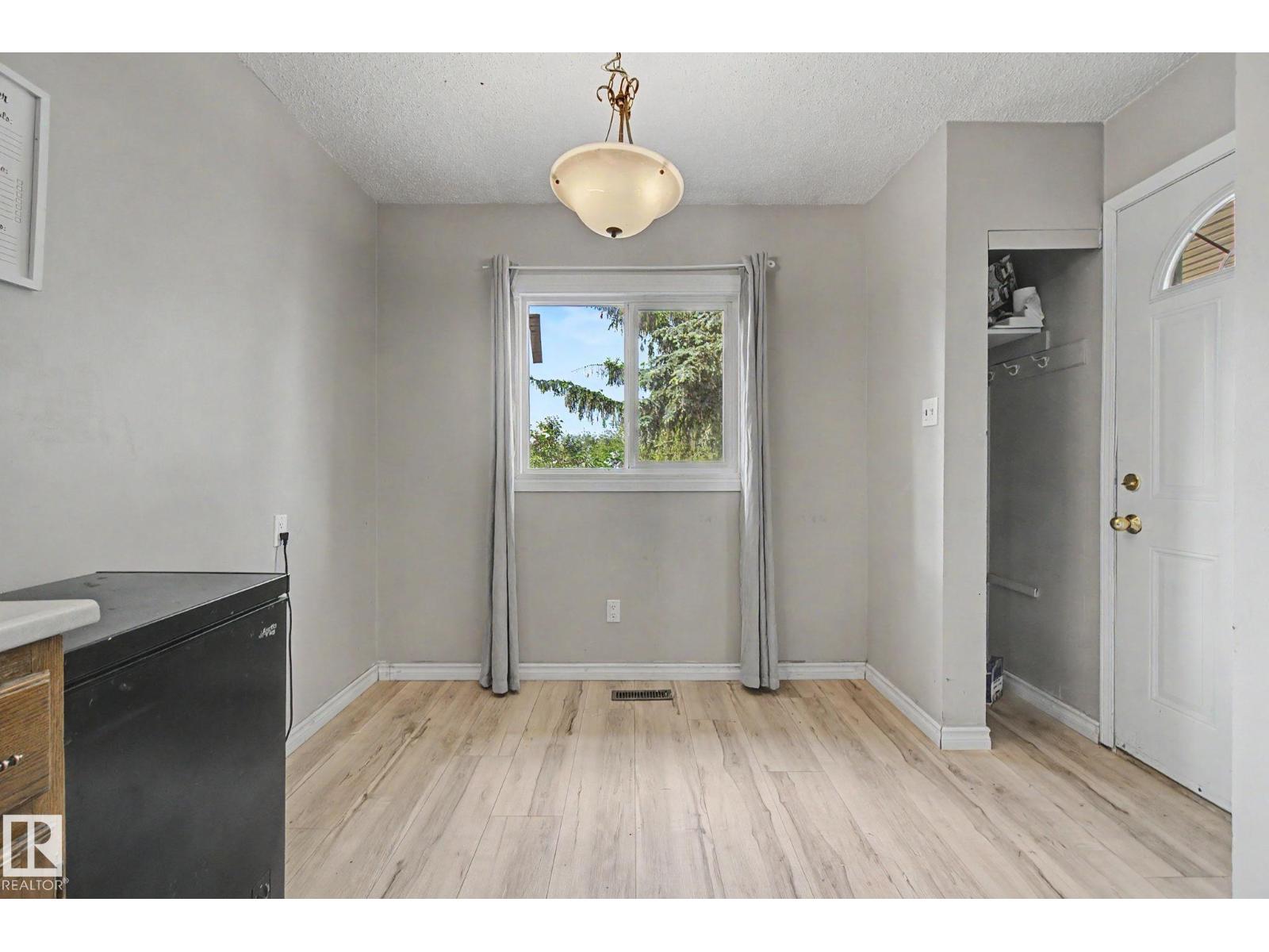 #45 2020 105 ST NW - 10