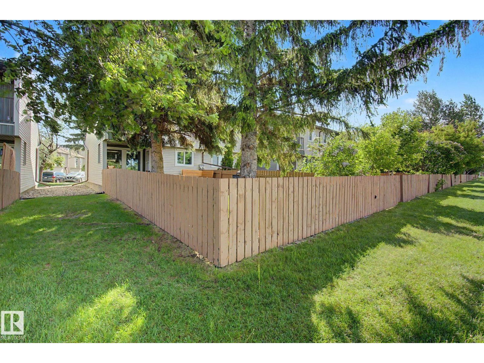 #45 2020 105 ST NW — photo 37