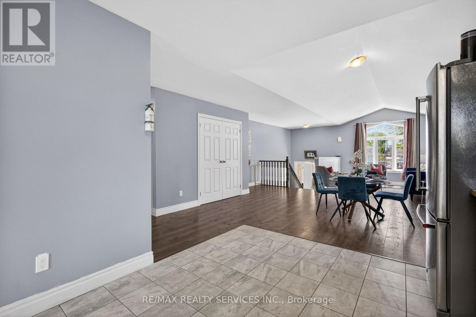 26 TRENT AVENUE - 17