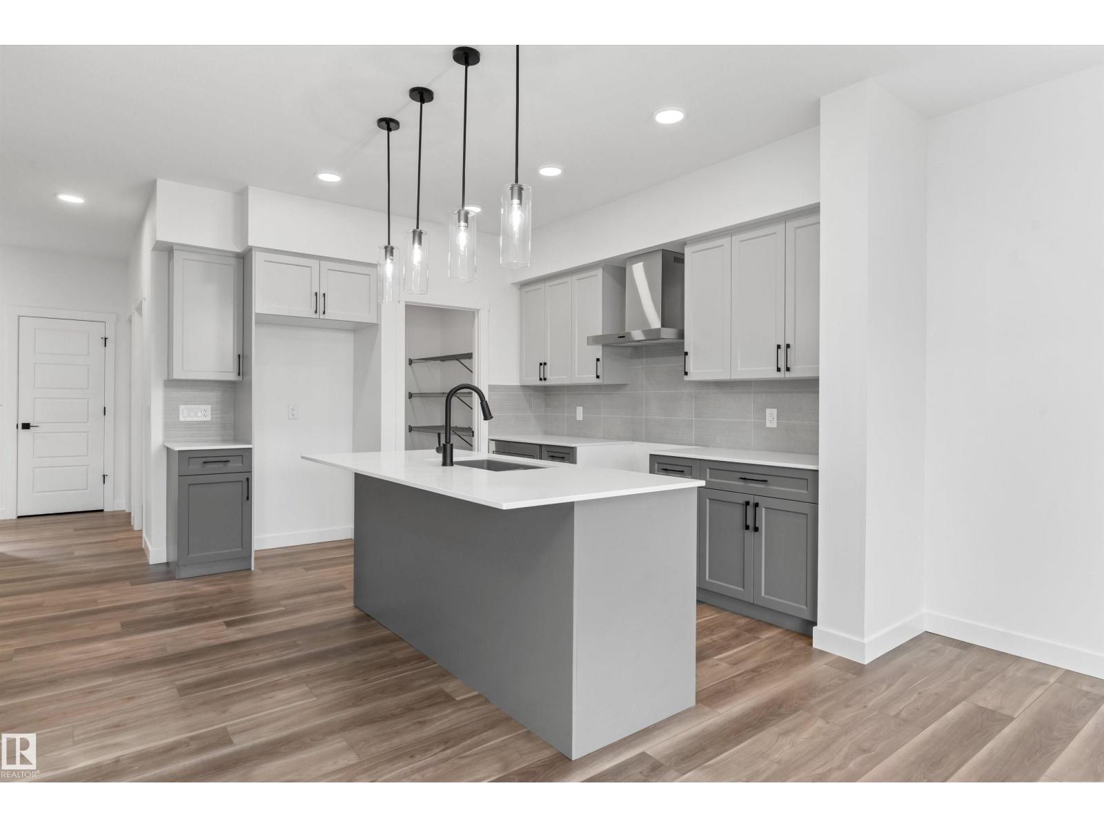1060 CRISTALL CR SW - 13