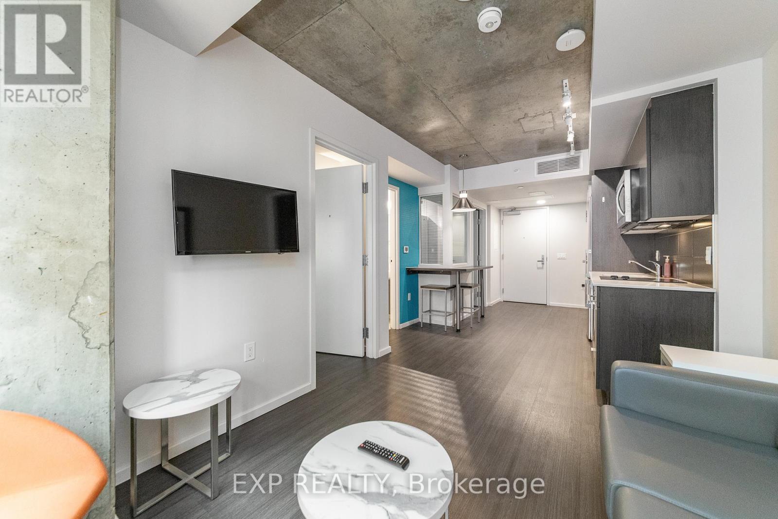#2709 105 CHAMPAGNE AVENUE N - 11