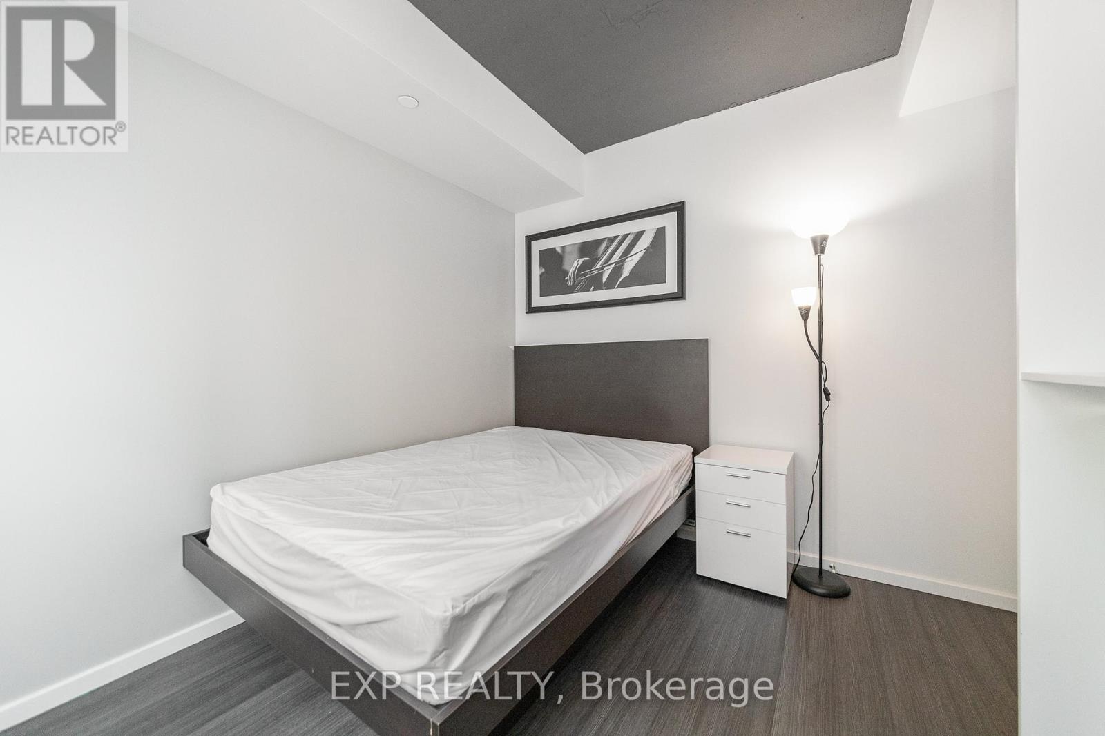 #2709 105 CHAMPAGNE AVENUE N - 16