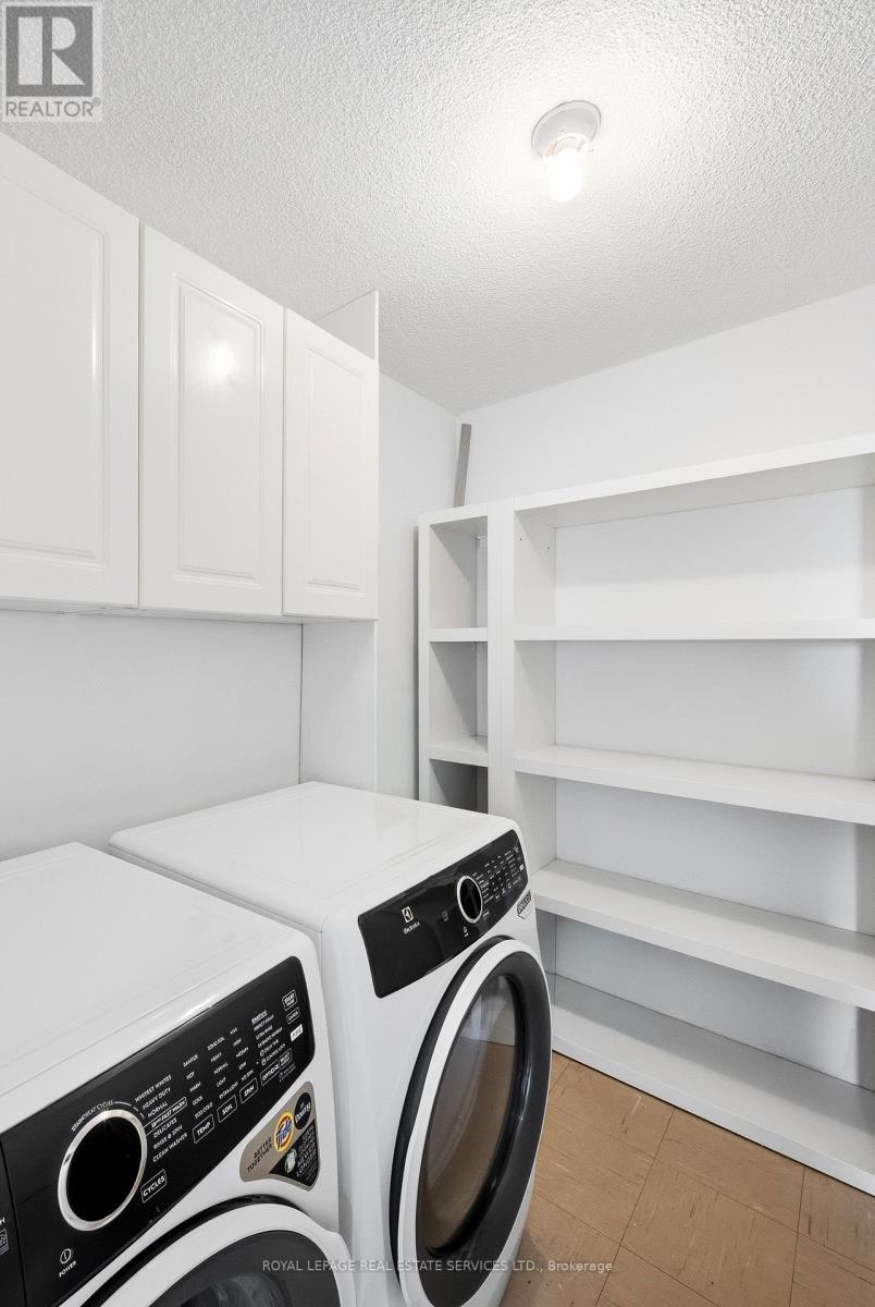 #14C 256 JARVIS STREET - 31