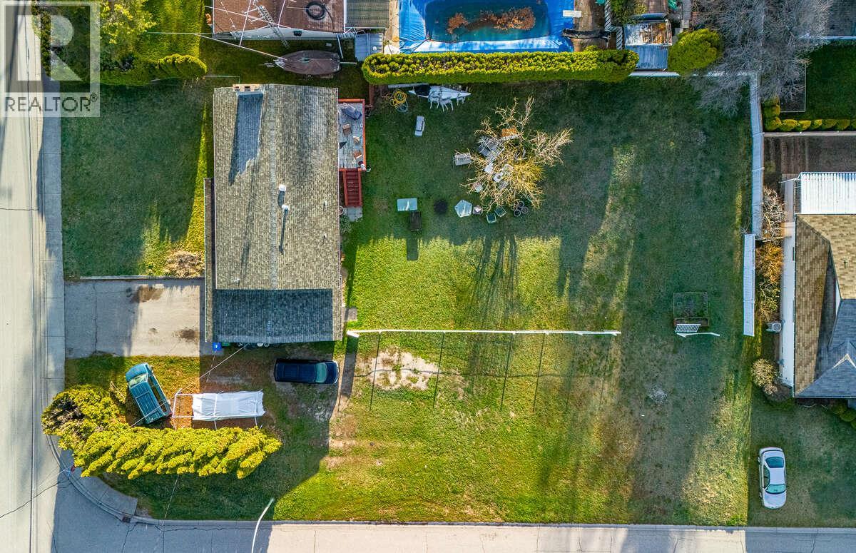  1007 Lanfranco Road, Kelowna