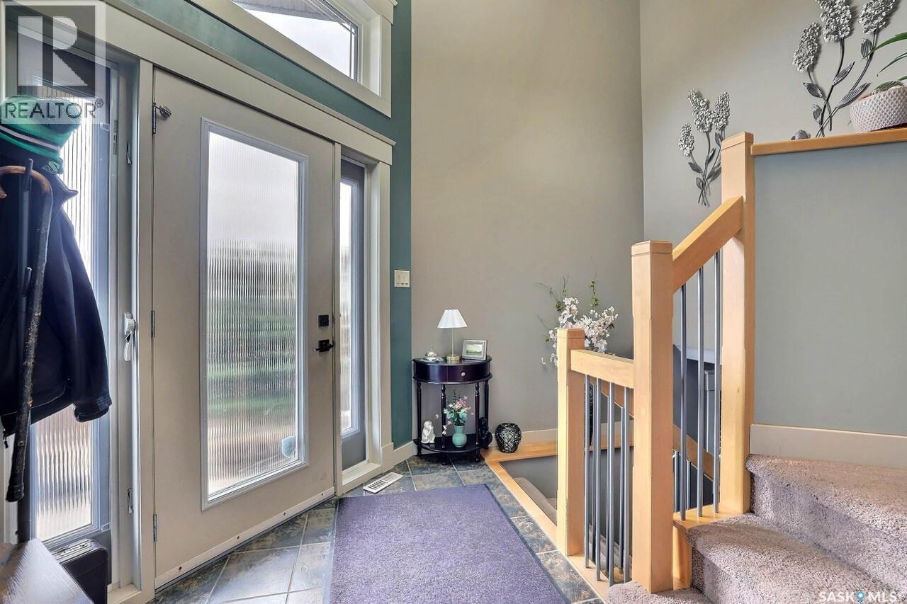 225 Willow Ridge DRIVE - 2