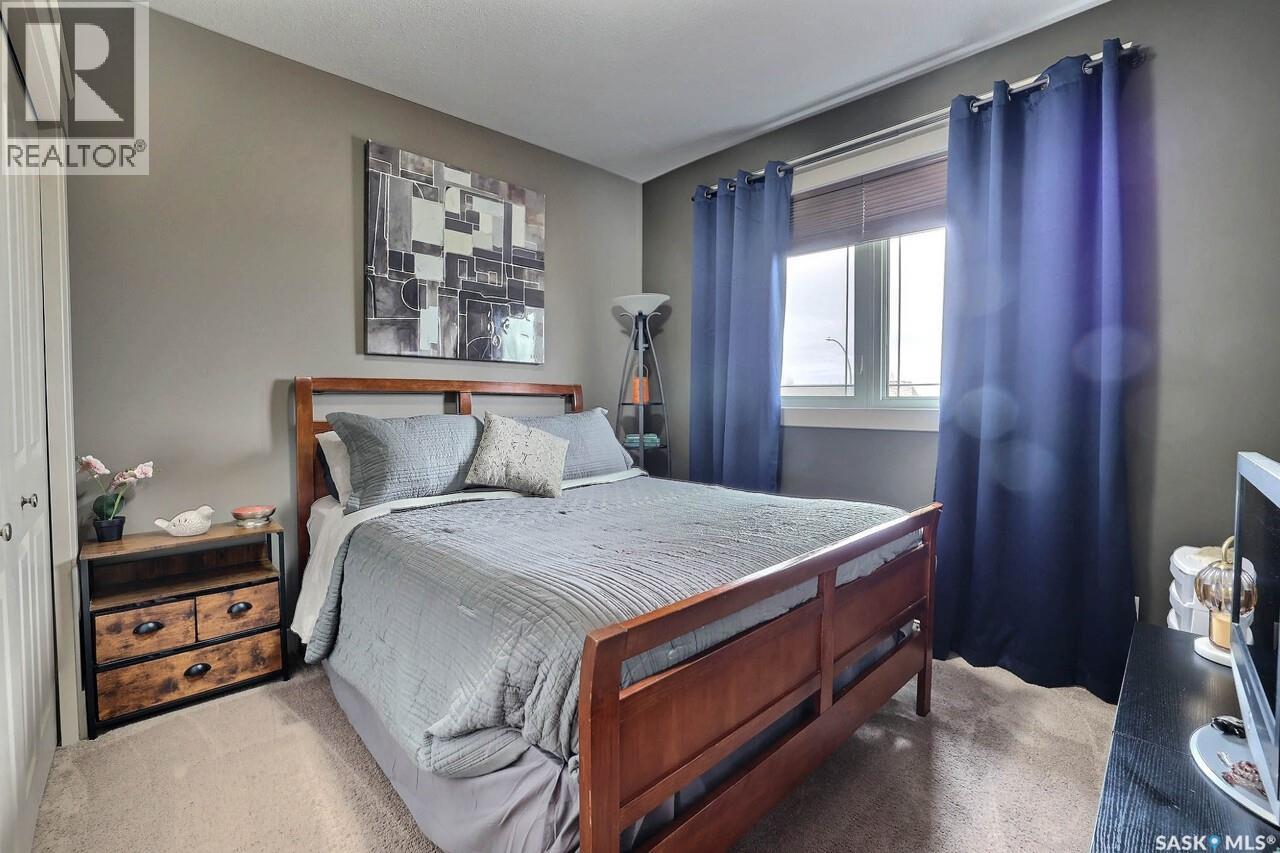 225 Willow Ridge DRIVE - 18