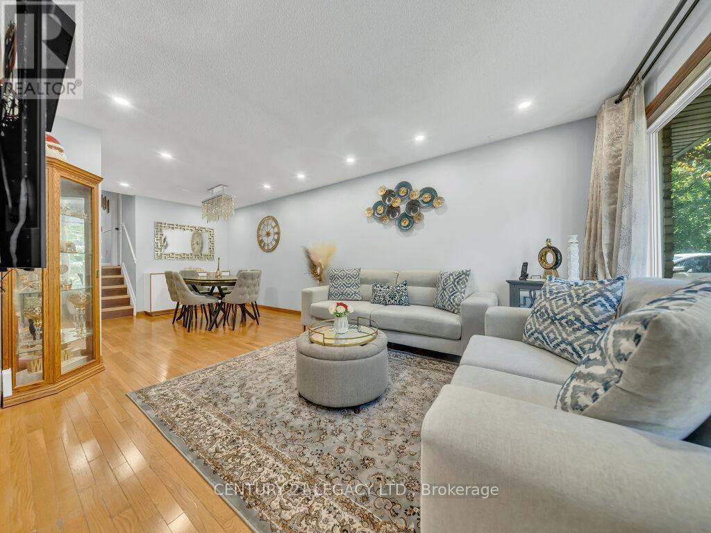 957 FRANCIS ROAD - 1