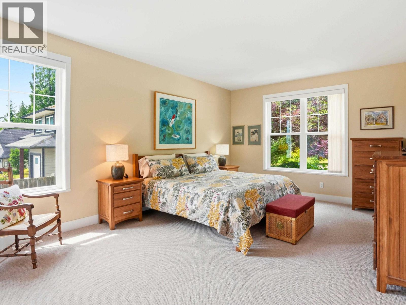795 MADISON PLACE, Gibsons