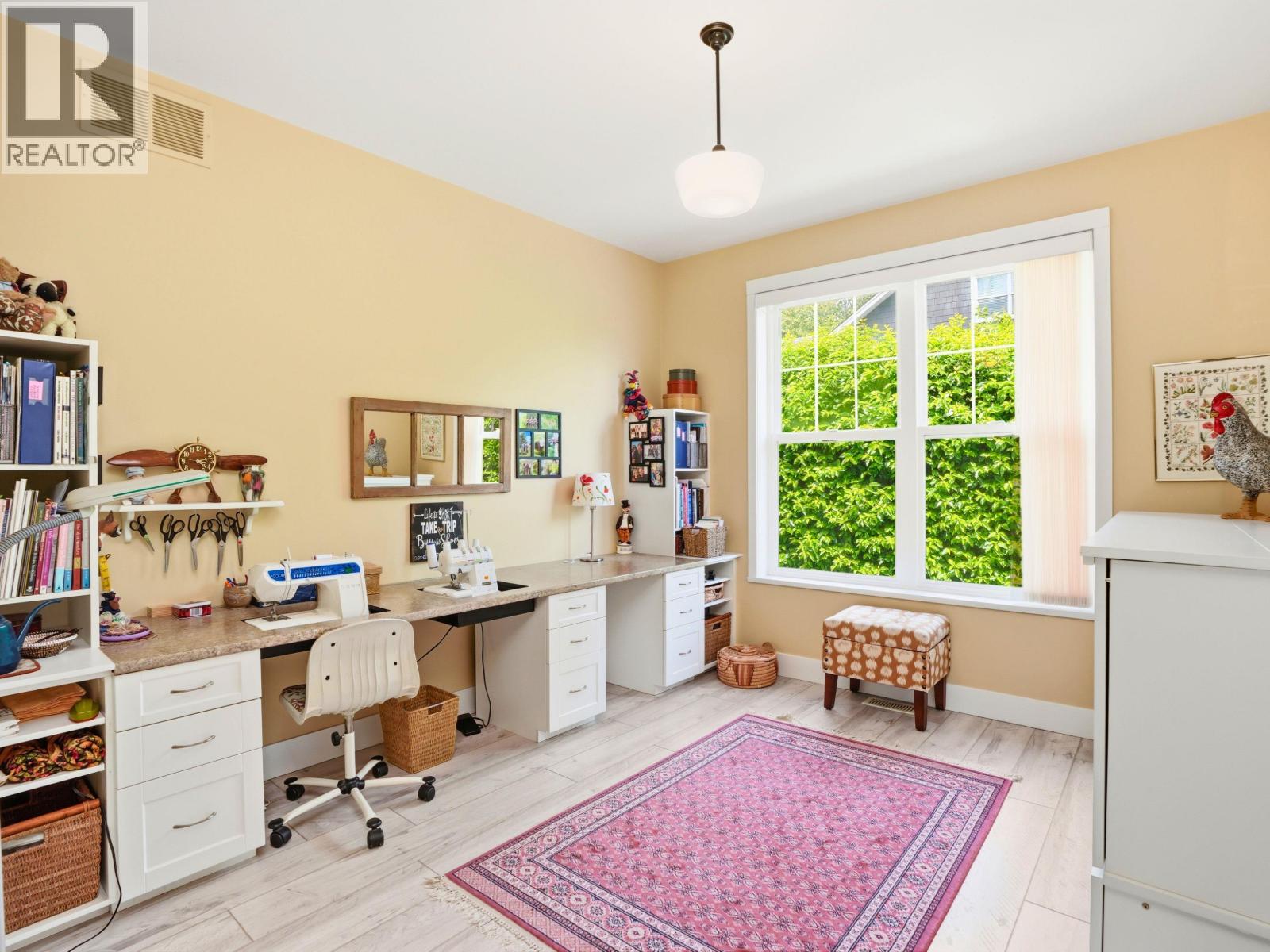 795 MADISON PLACE, Gibsons