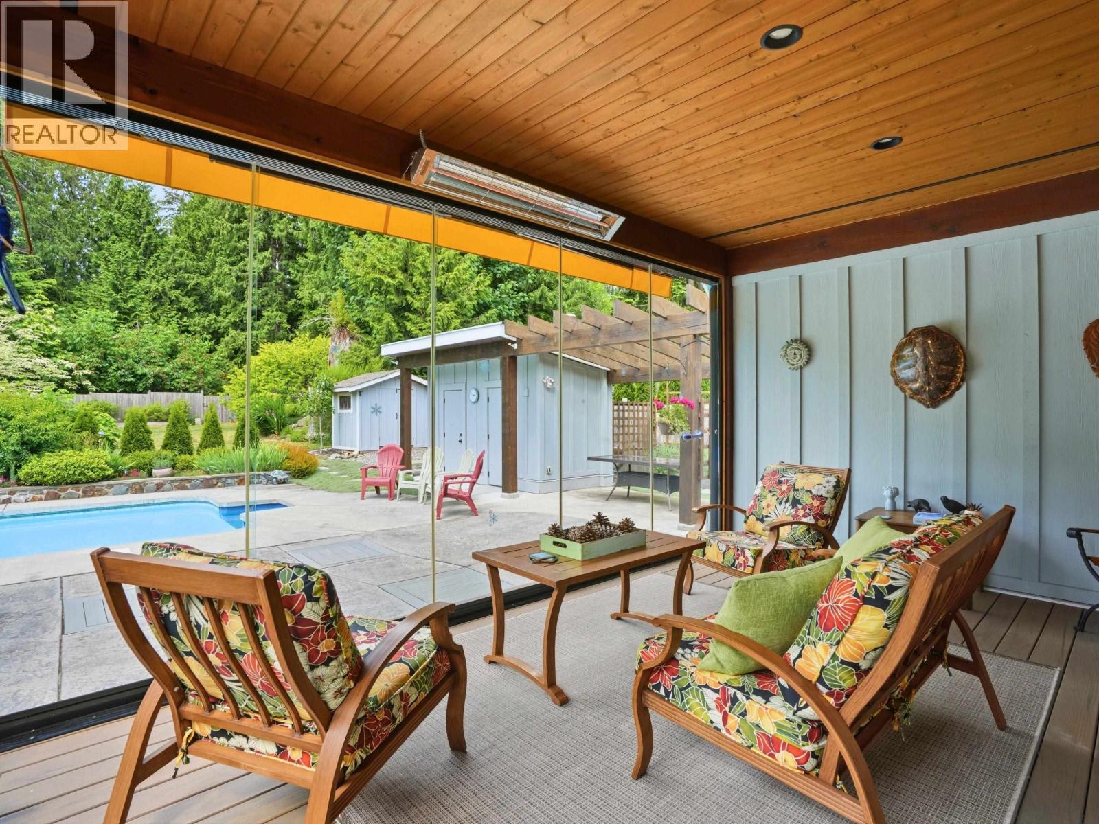 795 MADISON PLACE, Gibsons