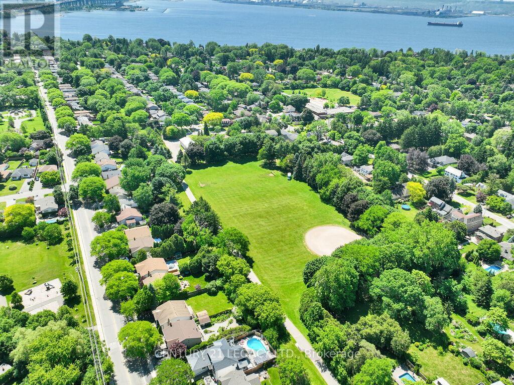 957 FRANCIS ROAD - 33