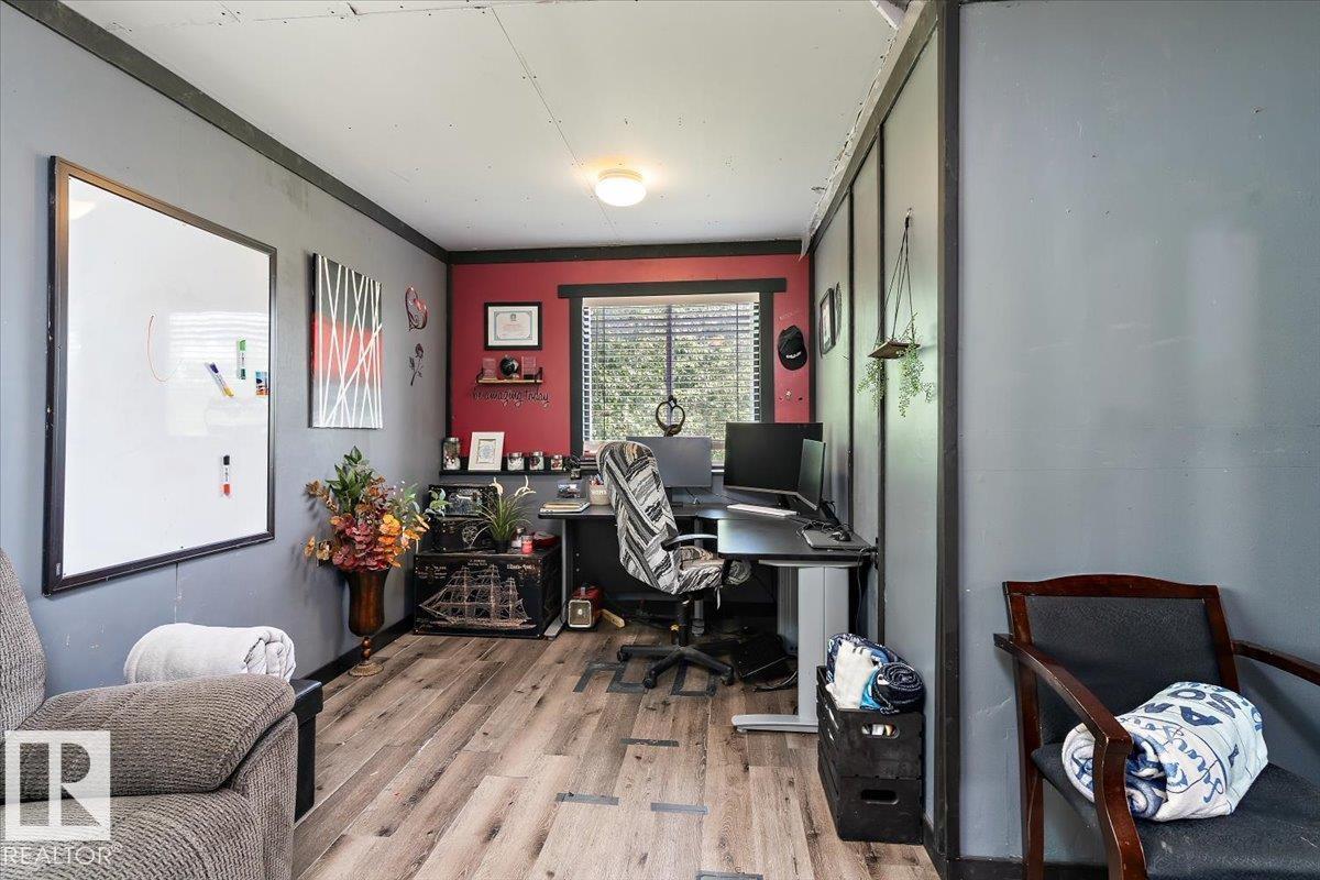 52303L Range Road 192 - 13
