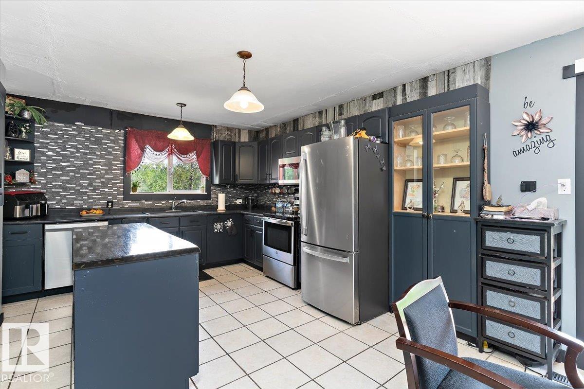 52303L Range Road 192 - 9