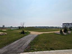28 Bremner Drive, Winnipeg, MB R4H1H4 Photo 12