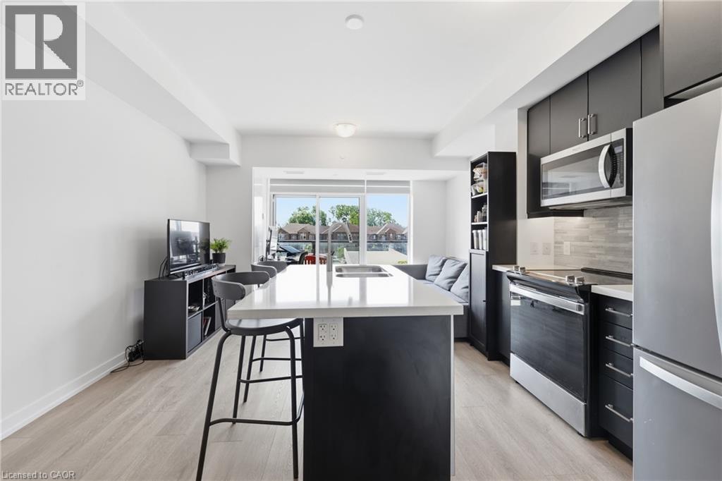 #216 460 DUNDAS Street E - 12