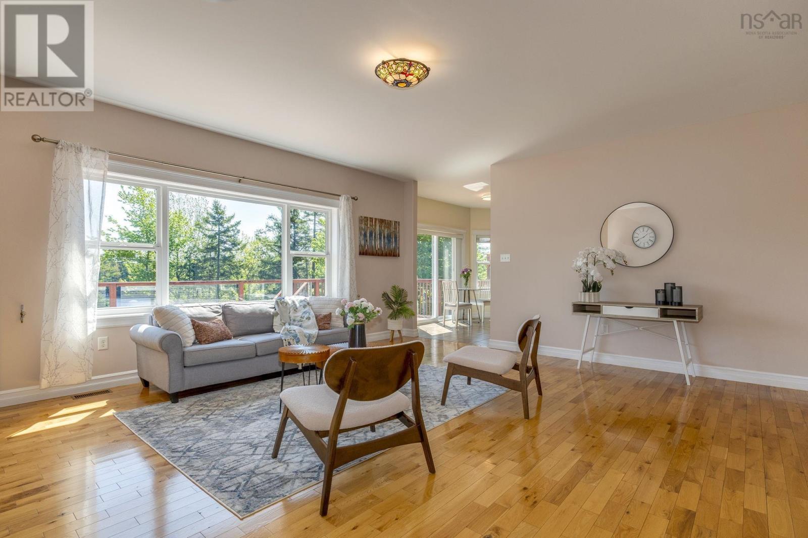293 Aberdeen Drive - 11