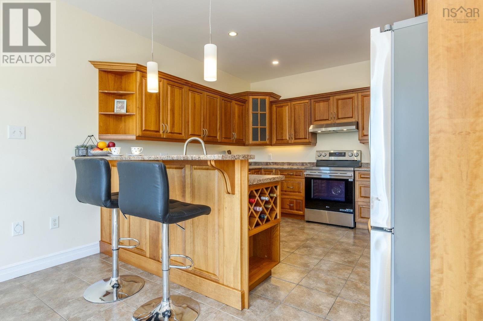 293 Aberdeen Drive - 19
