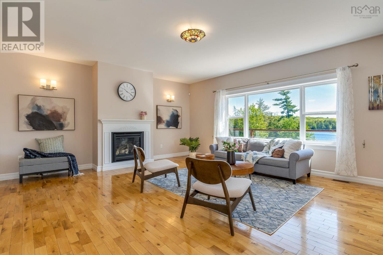 293 Aberdeen Drive - 13