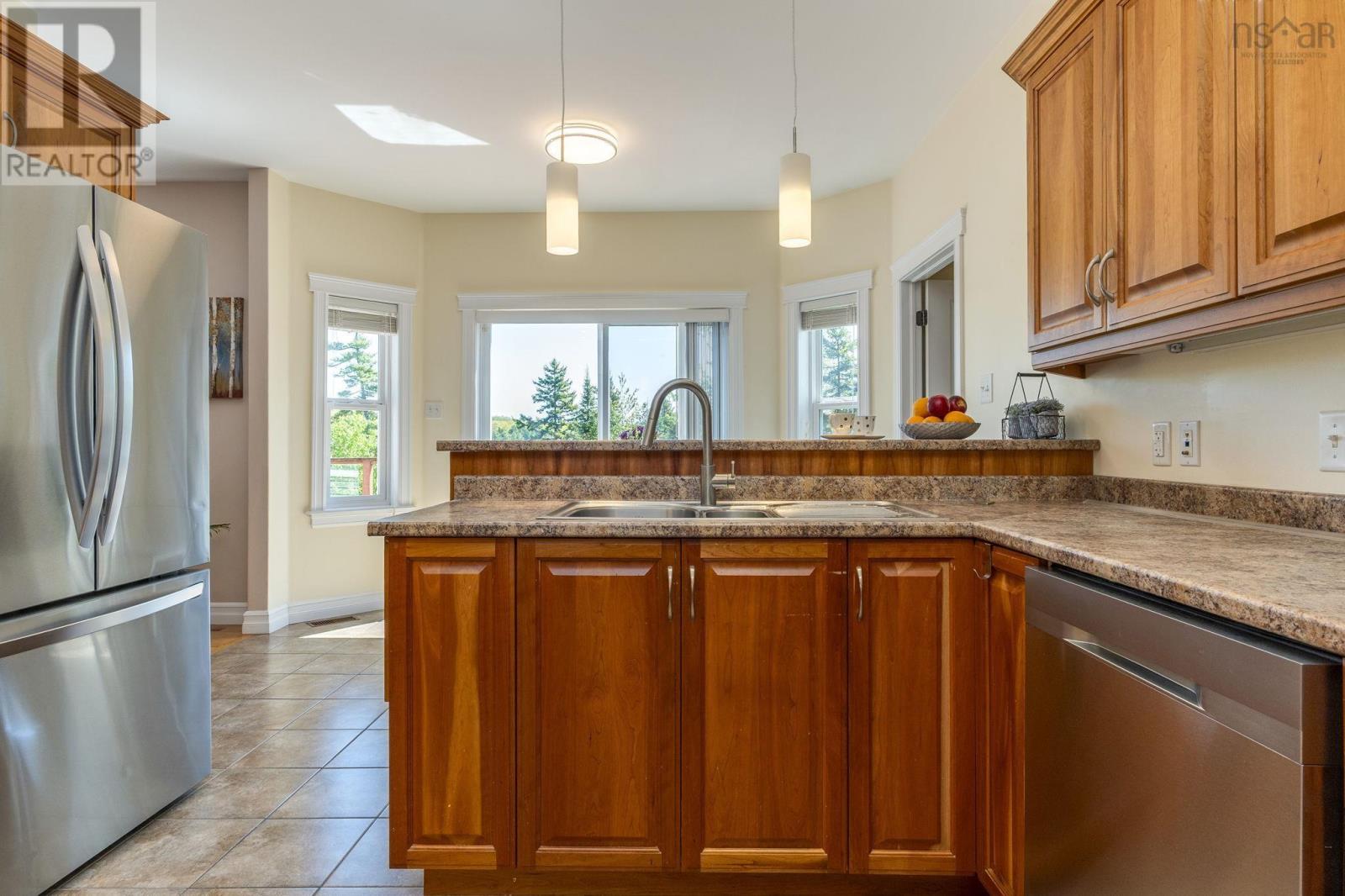 293 Aberdeen Drive - 20