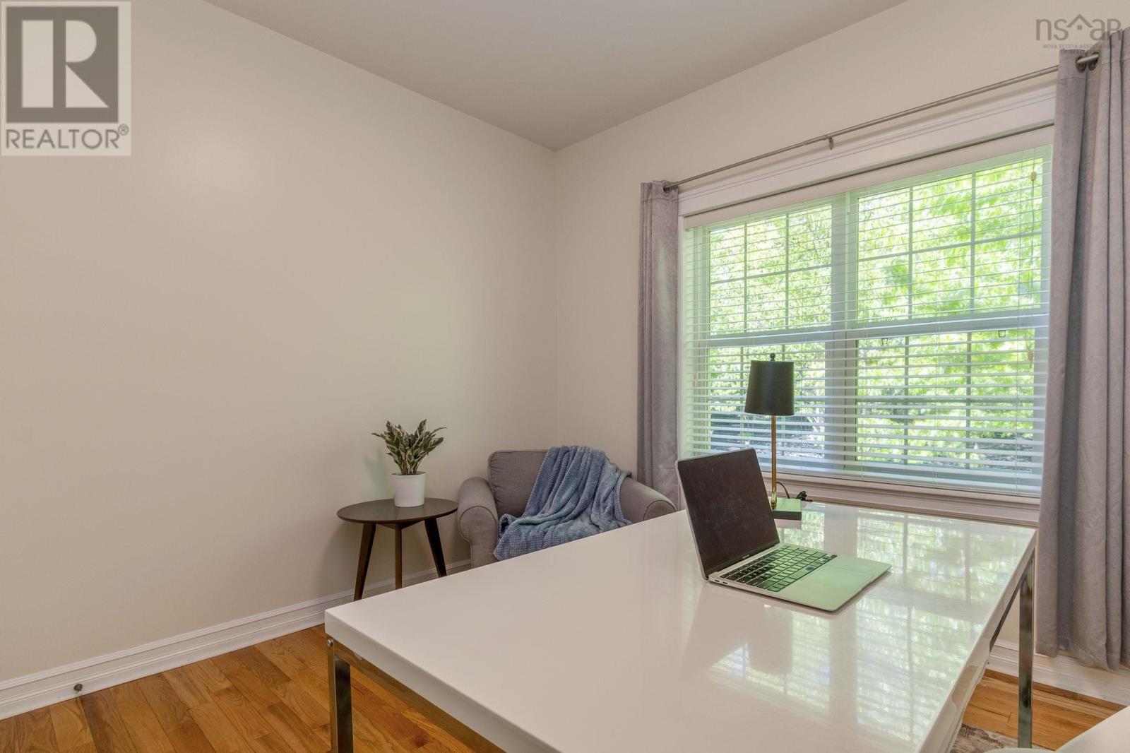 293 Aberdeen Drive - 28