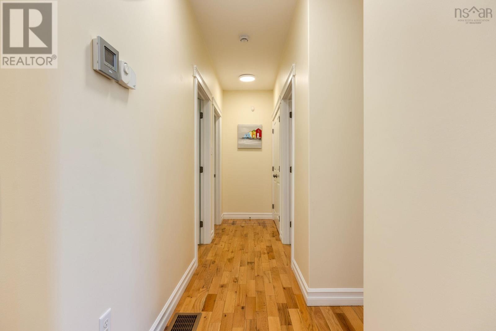 293 Aberdeen Drive - 22